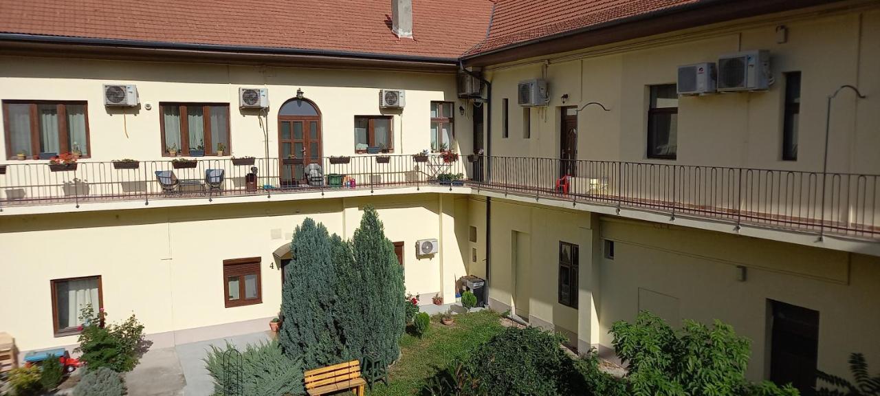 Luna Oradea Extérieur photo